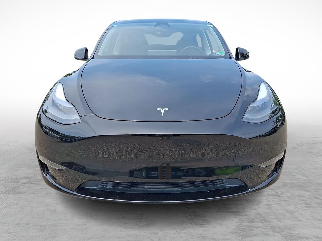 Used 2024 Tesla Model Y Long Range with VIN 7SAYGDEE5RA215852 for sale in Fort Washington, PA