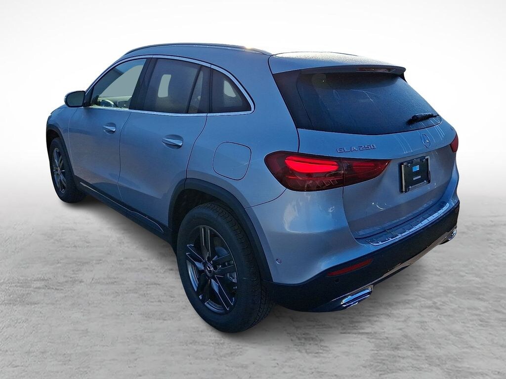 New 2026 Mercedes-Benz GLA 4MATIC SUV