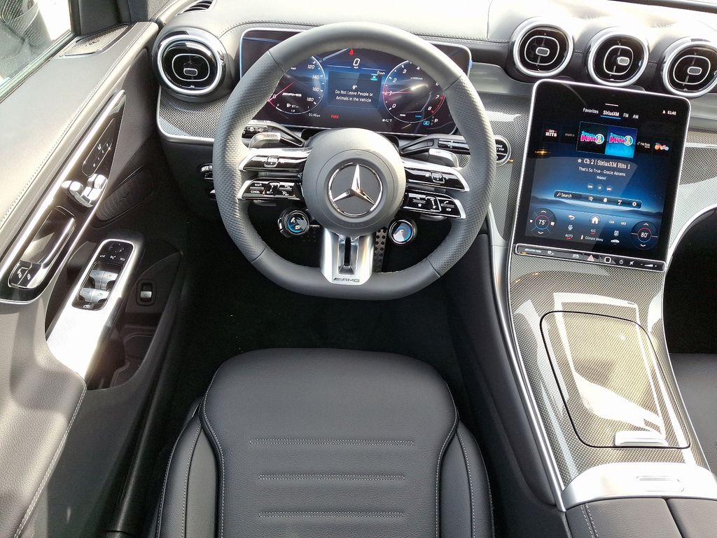 2025 Mercedes-Benz GLC AMG GLC43 - Photo 7