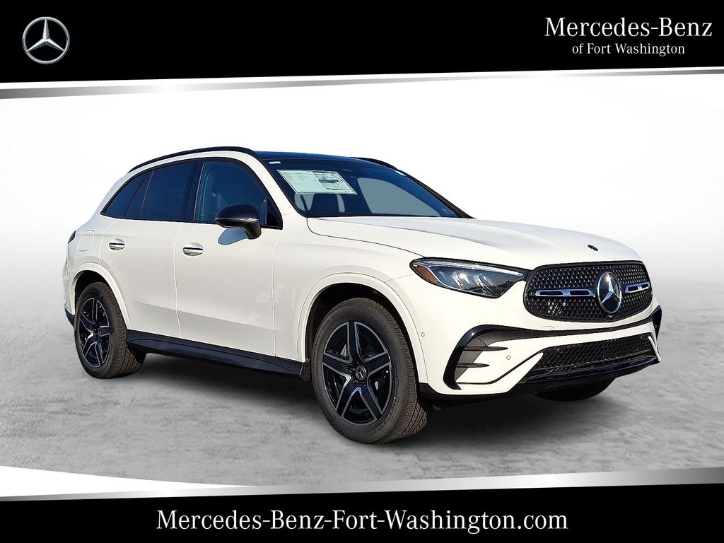 2026 Mercedes-Benz GLC Base's photo