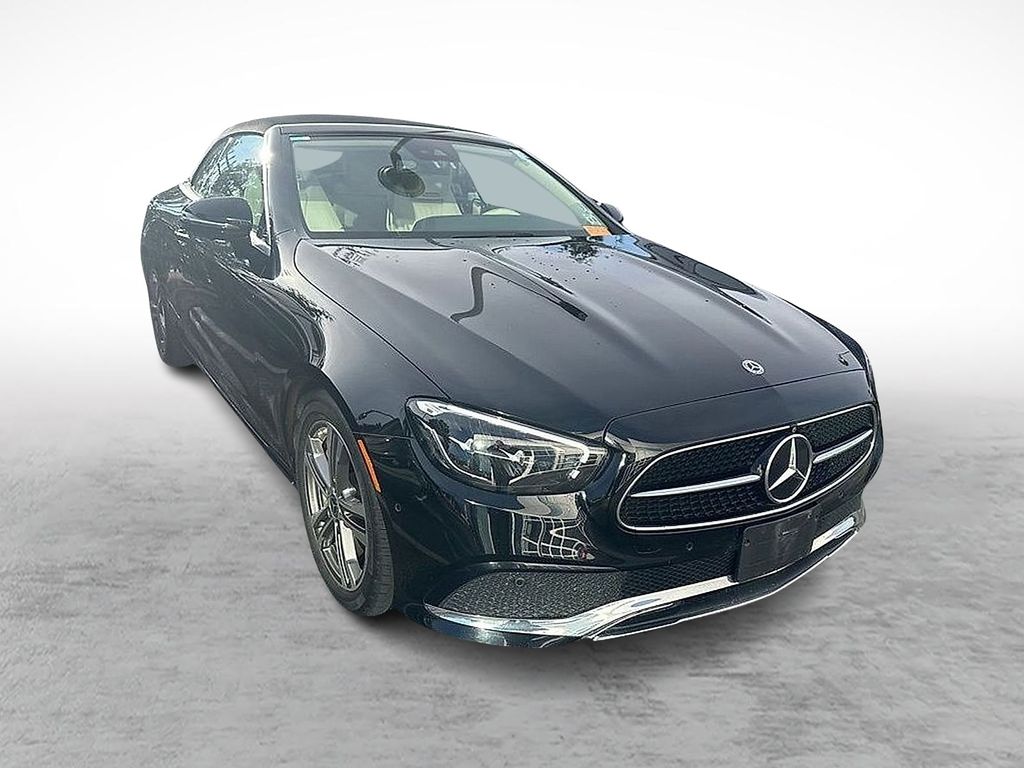 2023 Mercedes-Benz E-Class E450's photo