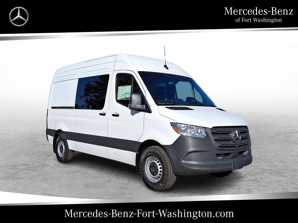 New 2025 Mercedes-Benz Sprinter 2500 Standard Roof 4-Cyl Diesel HO Van Crew Van