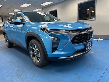 2025 Chevrolet Trax LT SUV