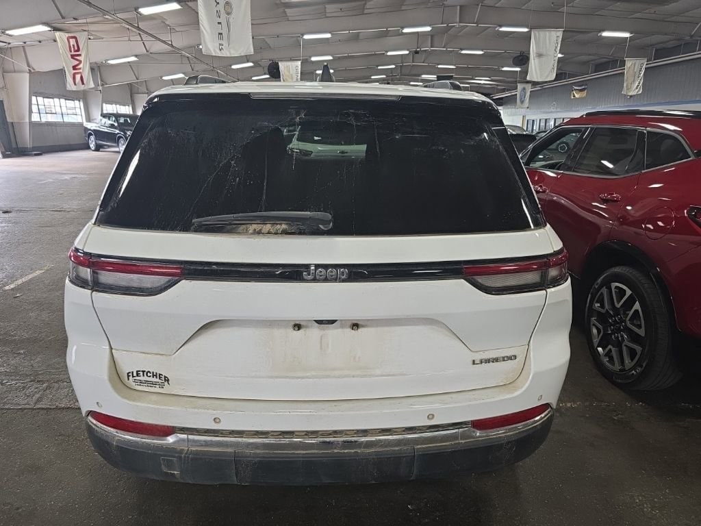 Used 2023 Jeep Grand Cherokee Laredo 4x2 SUV