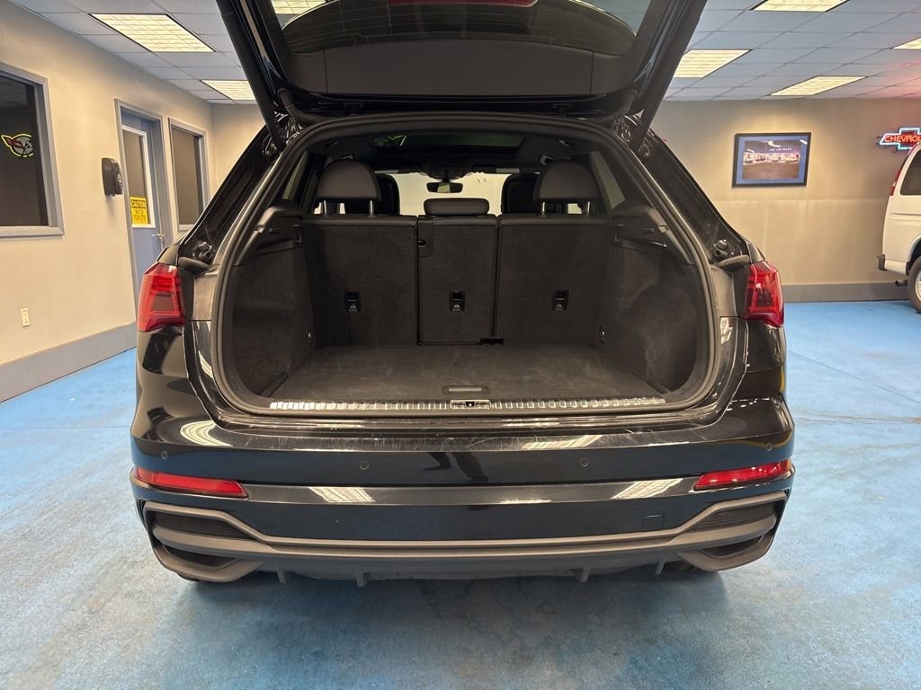 2025 Audi Q3 S Line Premium - Photo 6