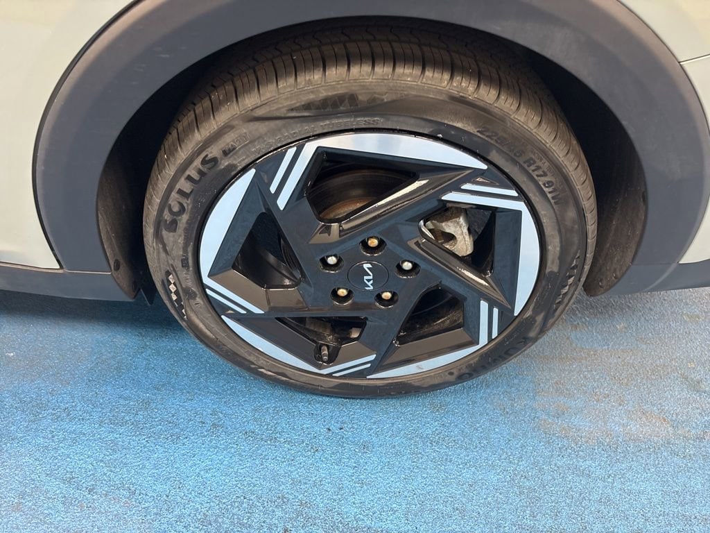 2025 Kia K4 EX - Photo 16
