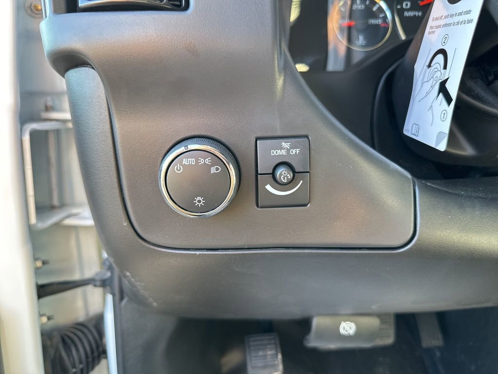 2025 Chevrolet Express Cargo Work Van - Photo 17