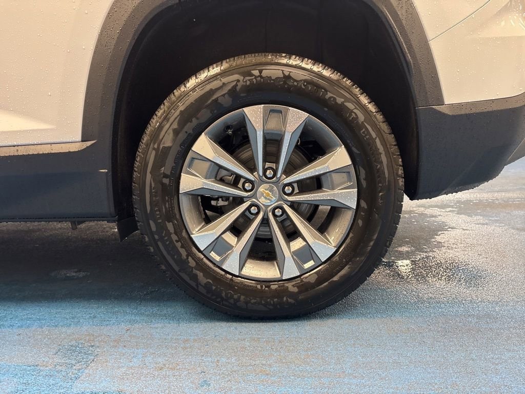 2026 Chevrolet Equinox LT - Photo 15