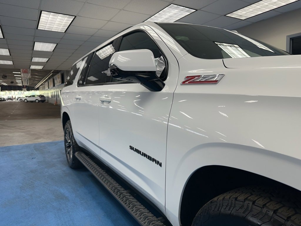 Used 2023 Chevrolet Suburban Z71 SUV