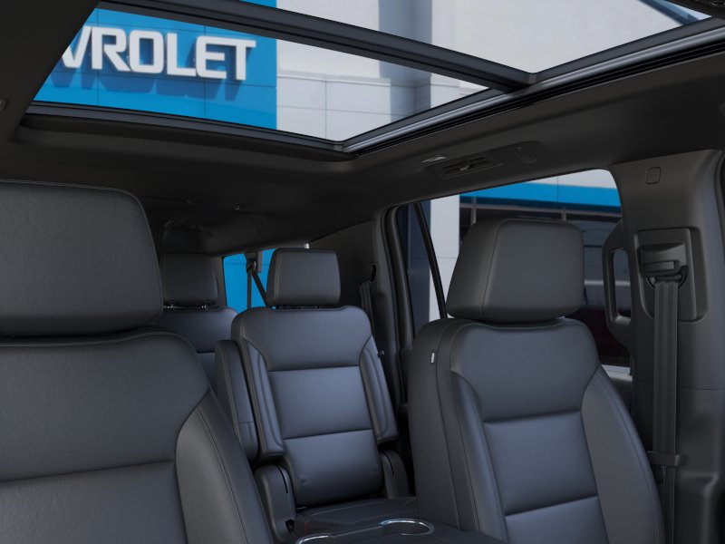 2026 Chevrolet Suburban Z71 - Photo 30