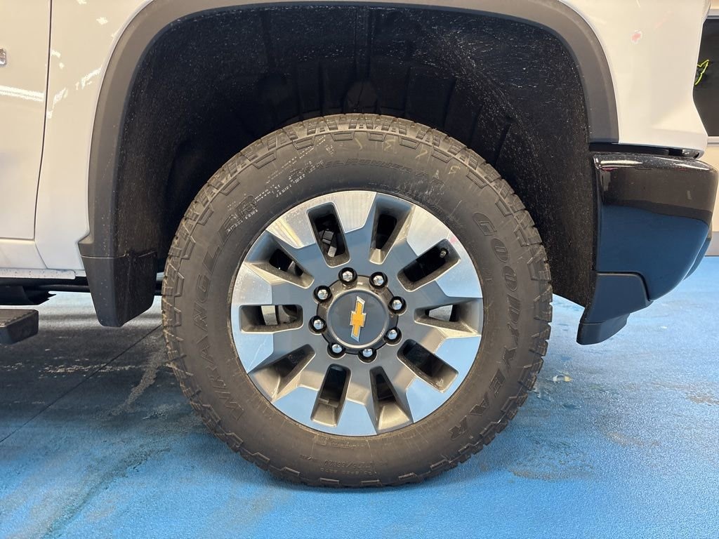 New 2026 Chevrolet Silverado 2500 HD Custom Truck Crew Cab