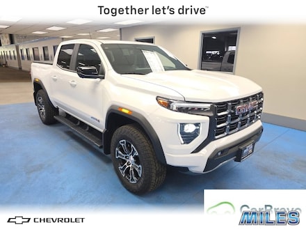 2025 GMC Canyon AT4 Truck