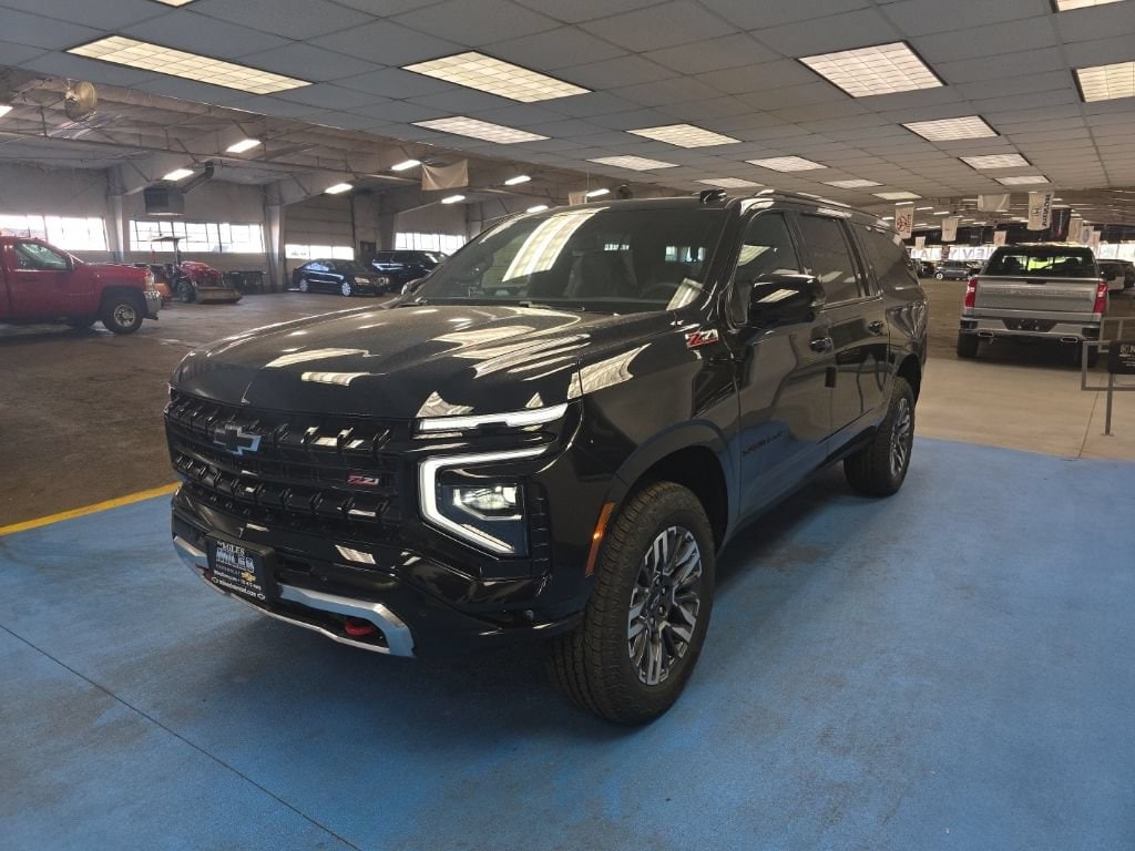 2026 Chevrolet Suburban Z71 - Photo 6