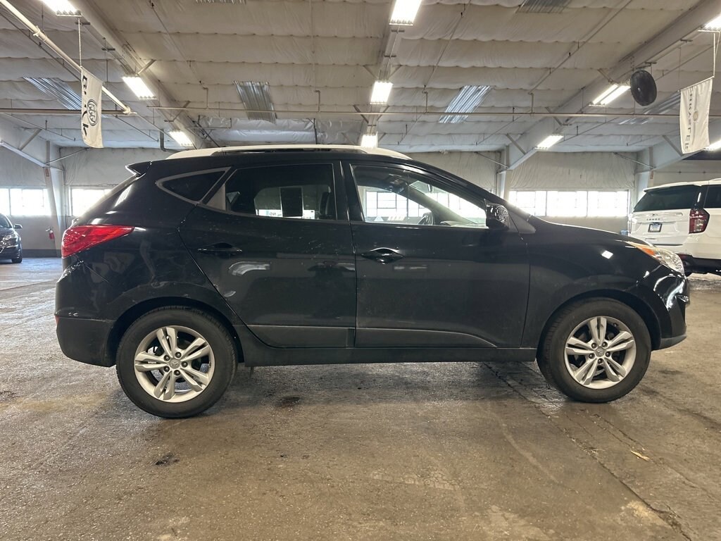 Used 2011 Hyundai Tucson GLS SUV