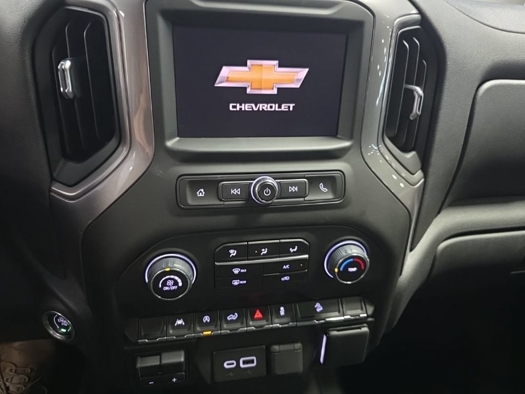 2023 Chevrolet Silverado 1500 Custom - Photo 24