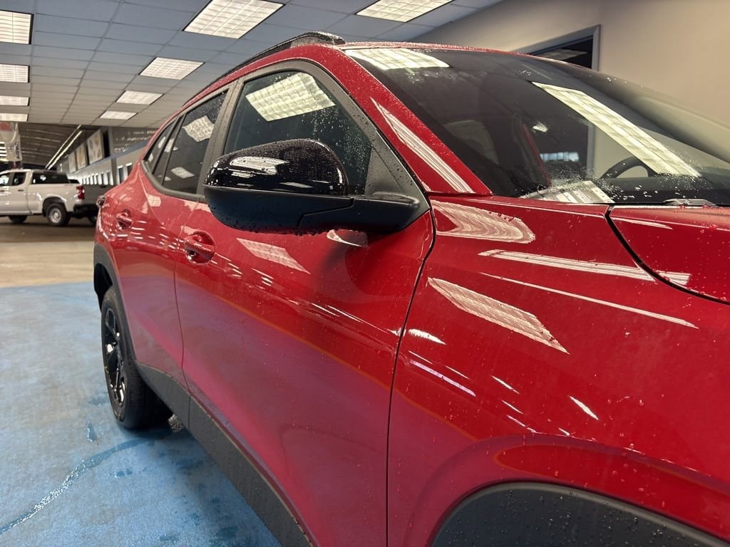 New 2026 Chevrolet Trax LT SUV