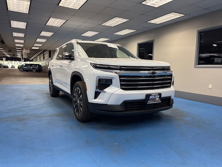 2026 Chevrolet Traverse LT SUV