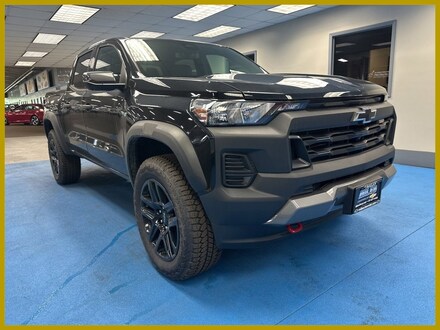2025 Chevrolet Colorado Trail Boss Truck Crew Cab