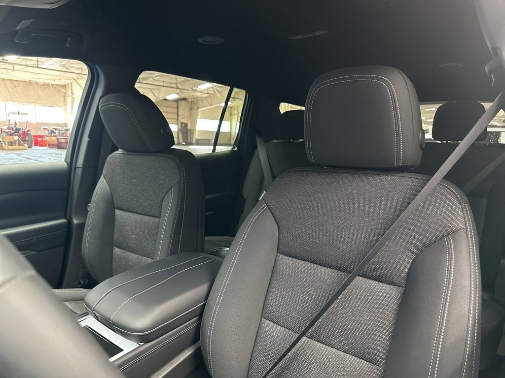 New 2026 Chevrolet Traverse LT SUV