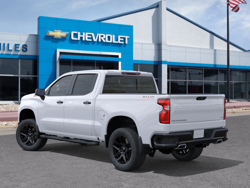 New 2026 Chevrolet Silverado 1500 LT Trail Boss Truck Crew Cab