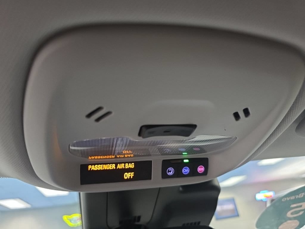 2025 Chevrolet Trax Activ - Photo 35