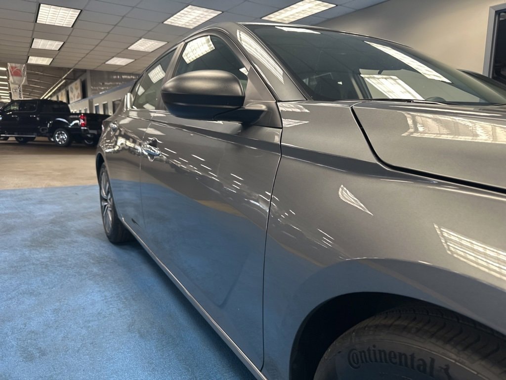 Used 2025 Nissan Altima SV Sedan