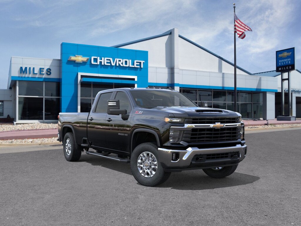 New 2026 Chevrolet Silverado 3500 HD LT Truck Crew Cab