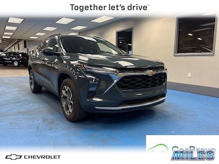 2025 Chevrolet Trax LT SUV