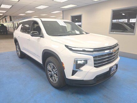 2027 Chevrolet Traverse LT SUV