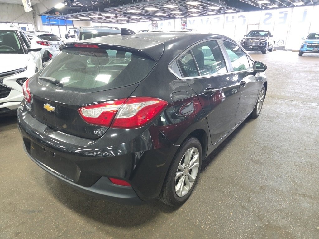 Used 2019 Chevrolet Cruze LT Hatchback