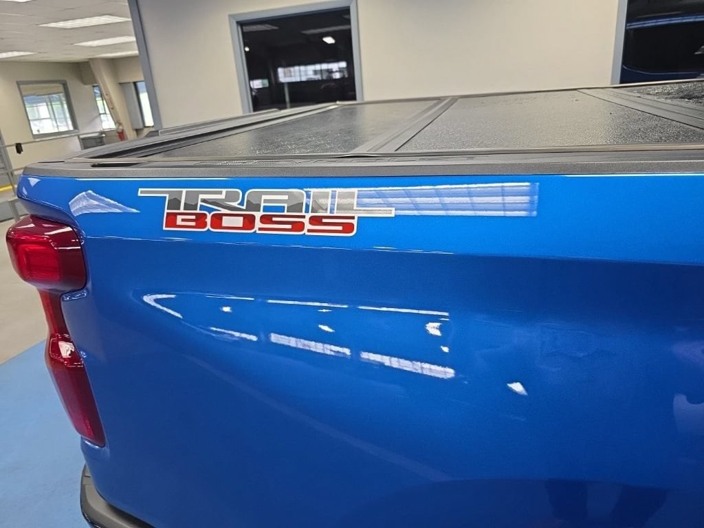 2023 Chevrolet Silverado 1500 Custom - Photo 8