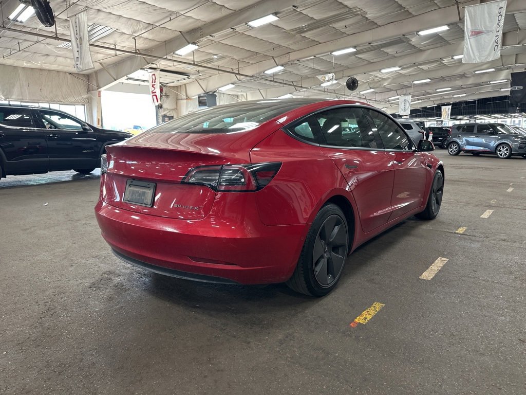 2022 Tesla Model 3 Long Range photo 3