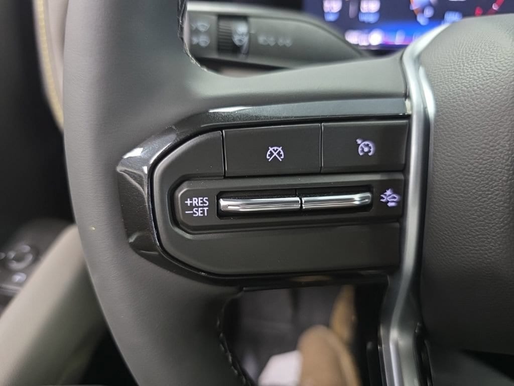 2026 Chevrolet Colorado ZR2 - Photo 24