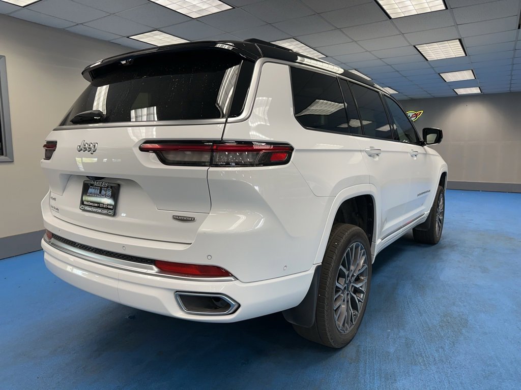 2024 Jeep Grand Cherokee L Summit Reserve photo 2
