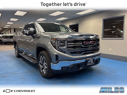 2023 GMC Sierra 1500 SLT Truck Crew Cab