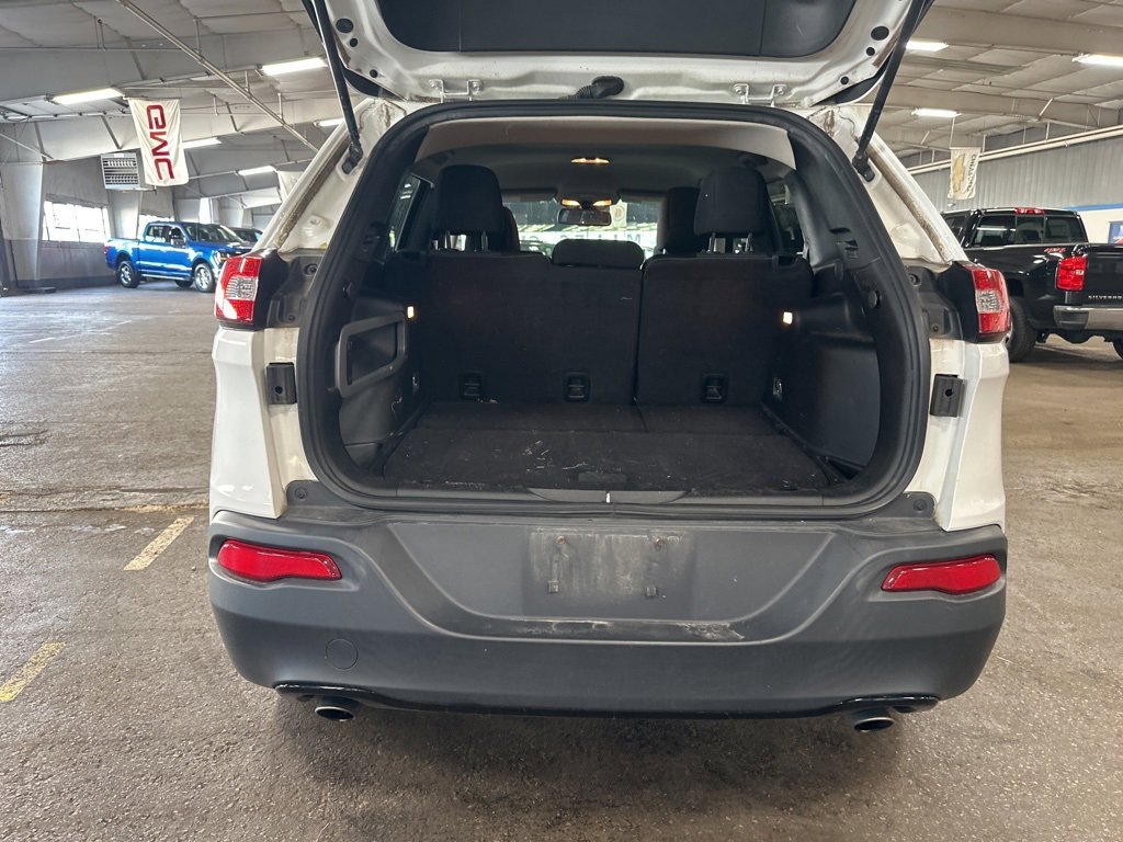 2014 Jeep Cherokee Altitude photo 4