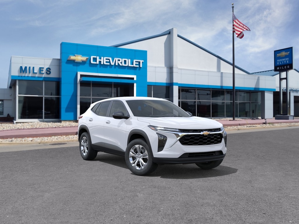 New 2026 Chevrolet Trax LS SUV