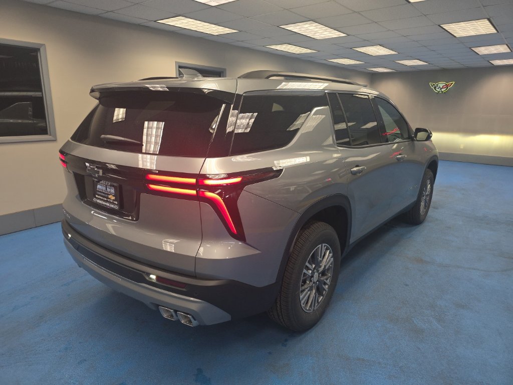 New 2027 Chevrolet Traverse LT SUV