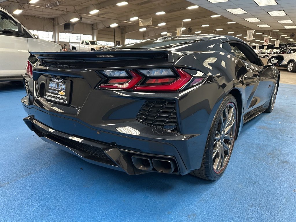 2023 Chevrolet Corvette Stingray 3LT photo 2
