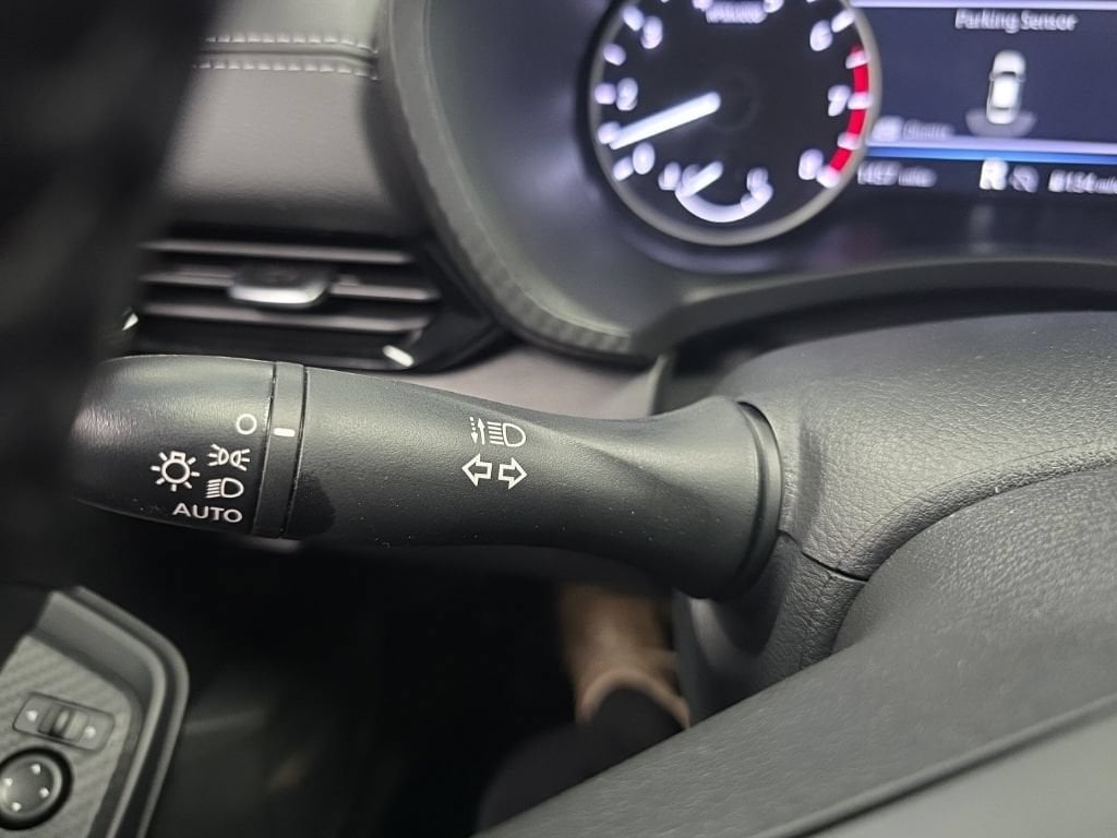 2025 Nissan Sentra SV - Photo 29