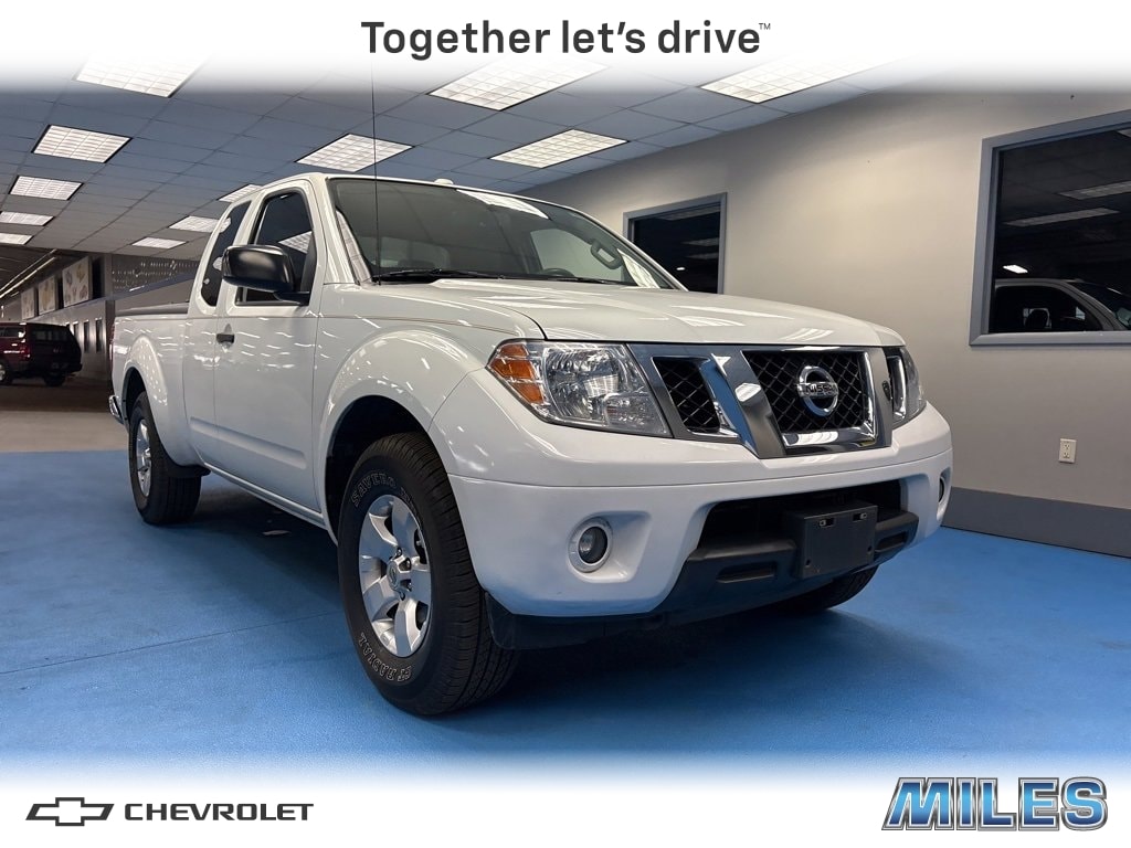 2013 Nissan Frontier SV V6 King Cab 4WD