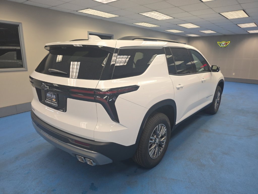 New 2027 Chevrolet Traverse LT SUV
