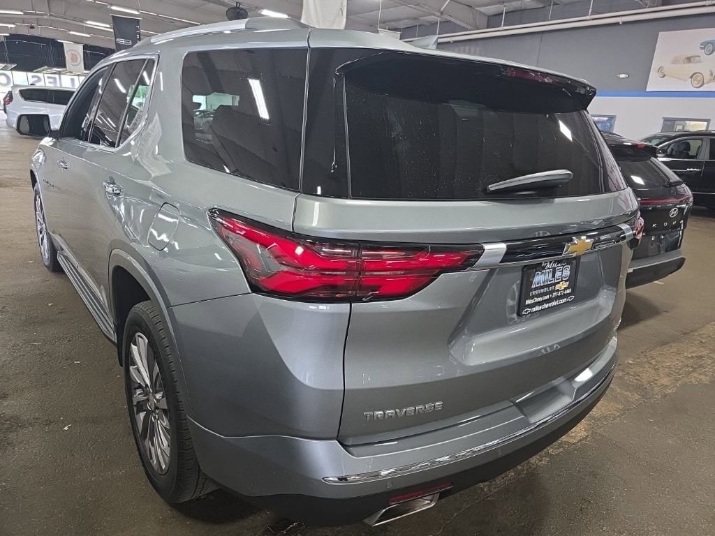 Used 2023 Chevrolet Traverse Premier SUV