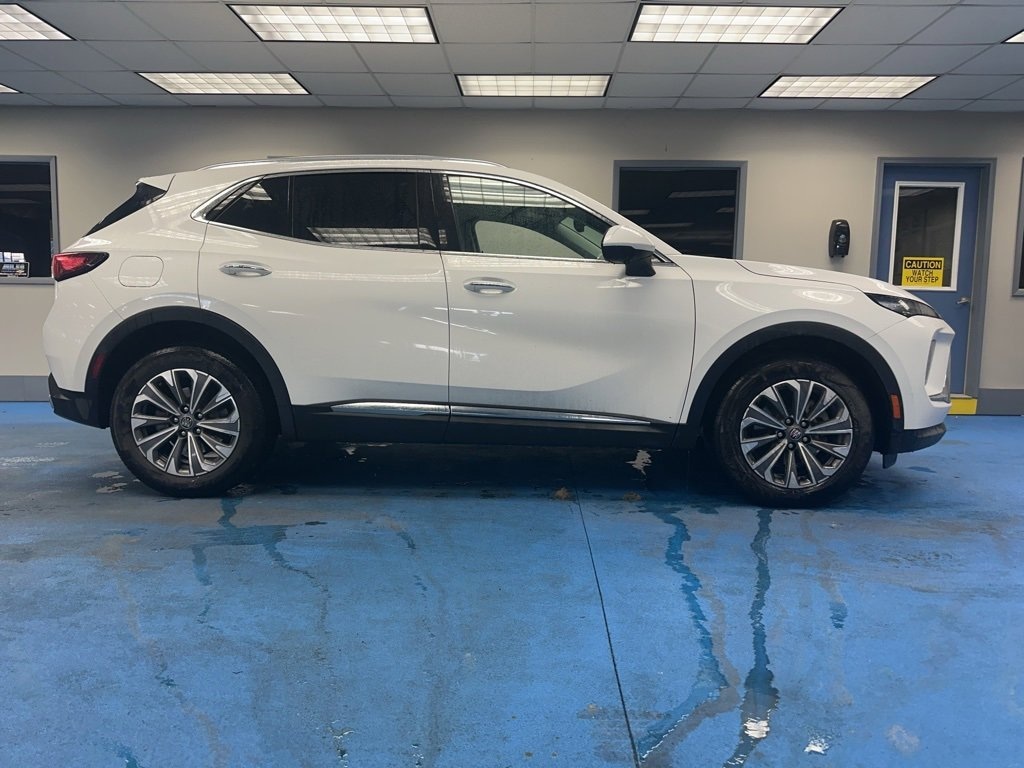 Used 2024 Buick Envision Preferred SUV