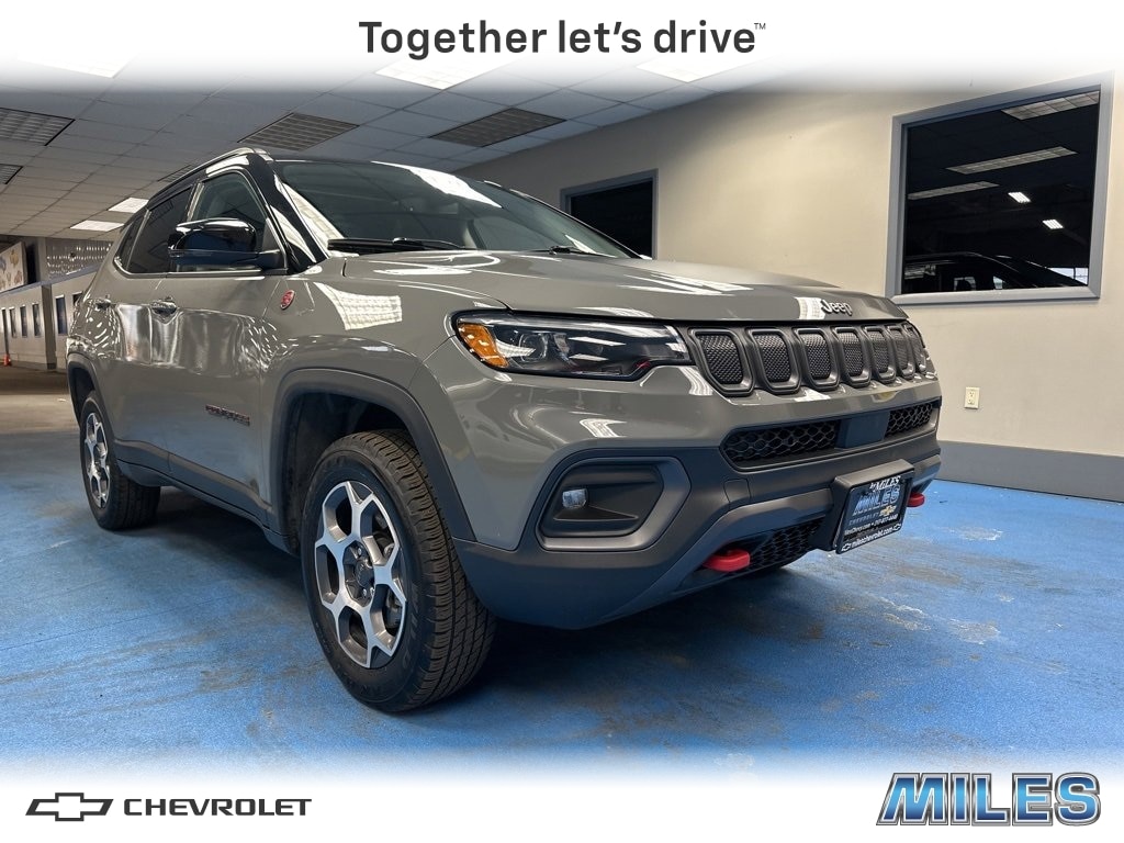 2022 Jeep Compass Trailhawk's photo