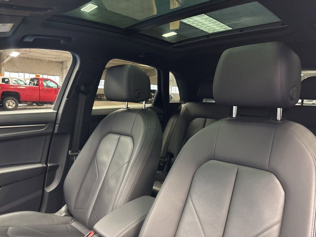 2025 Audi Q3 S Line Premium - Photo 22
