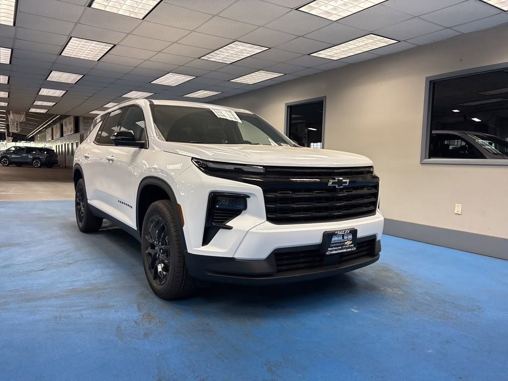 New 2026 Chevrolet Traverse LT SUV