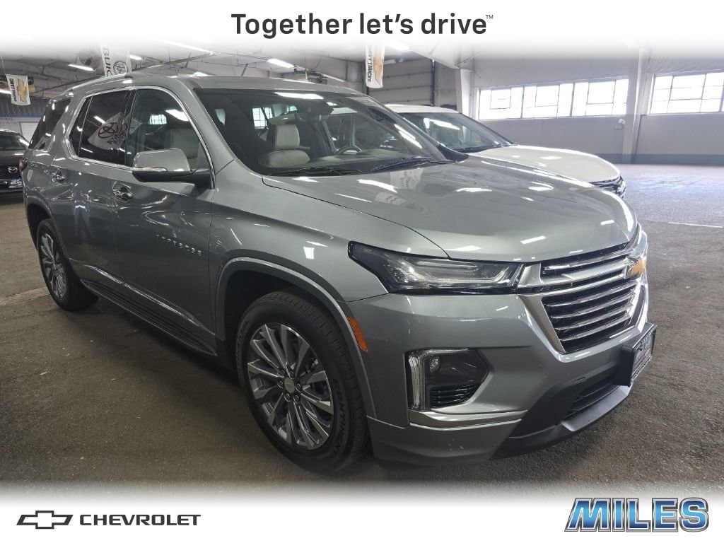 Used 2023 Chevrolet Traverse Premier SUV