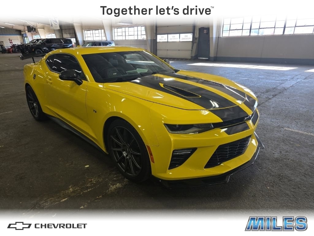 2017 Chevrolet Camaro 6.2 2SS's photo
