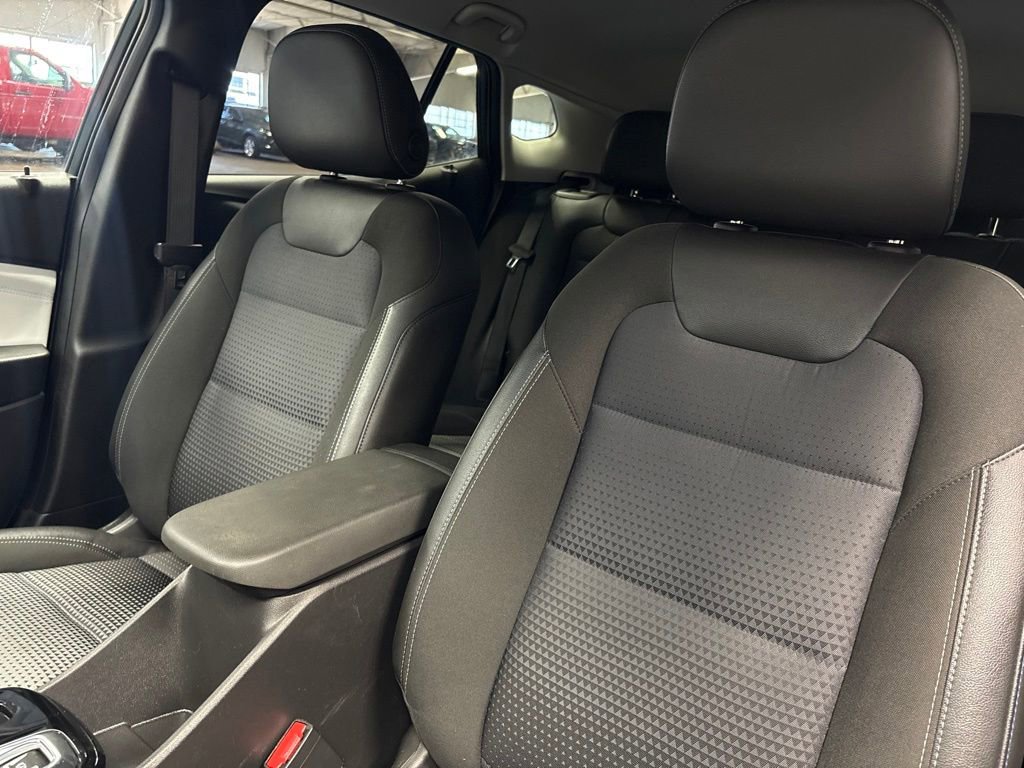 2025 Chevrolet Trax LT - Photo 20